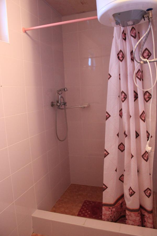 Emiliya Guest House Gagra Extérieur photo